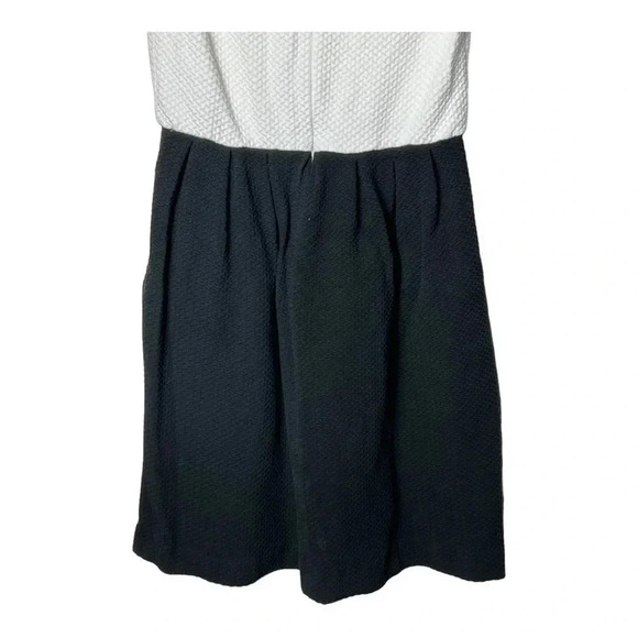 1599. GANNI BLACK AND WHITE IN COLOR FIT AND FLARE DRESS SIZE MEDIUM - Picture 9 of 9